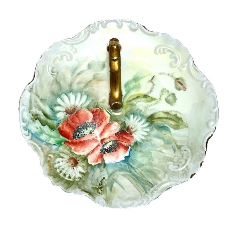 1960s HAND PAINTED FLORAL DESIGN PORCELAIN NAPPY GOLD HANDLED SERVING DISH